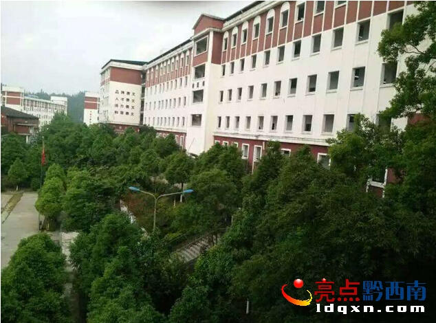 QQ截圖20150626081631.jpg