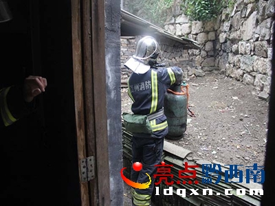 圖為救援現(xiàn)場3.jpg