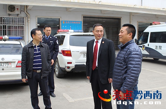 執(zhí)行干警整裝待發(fā)1.jpg
