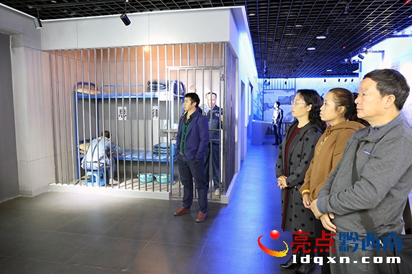 D4“Ī죬ֱر׽”̎ɲ^ģMO(jin)zܵď(qing)ҵ..JPG
